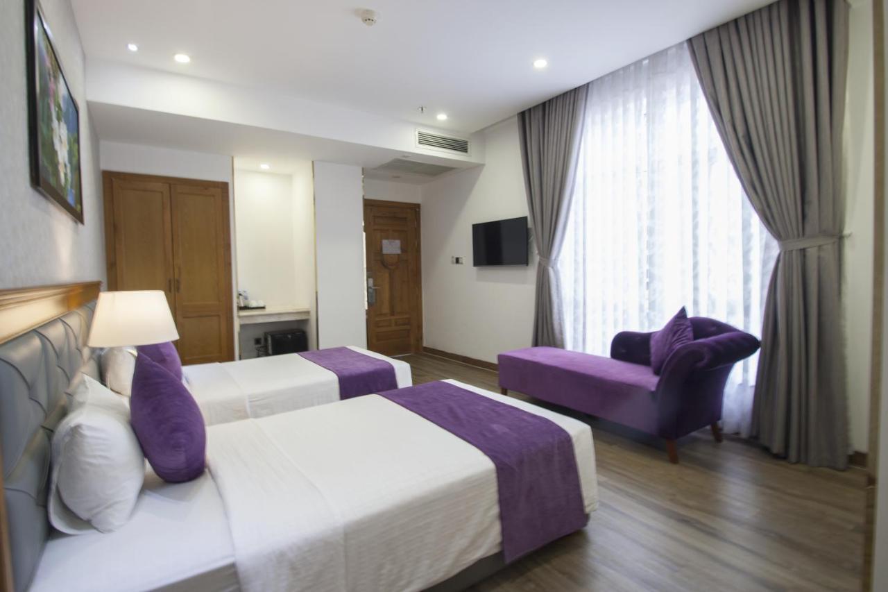 Khách sạn Acnos Grand 3*
